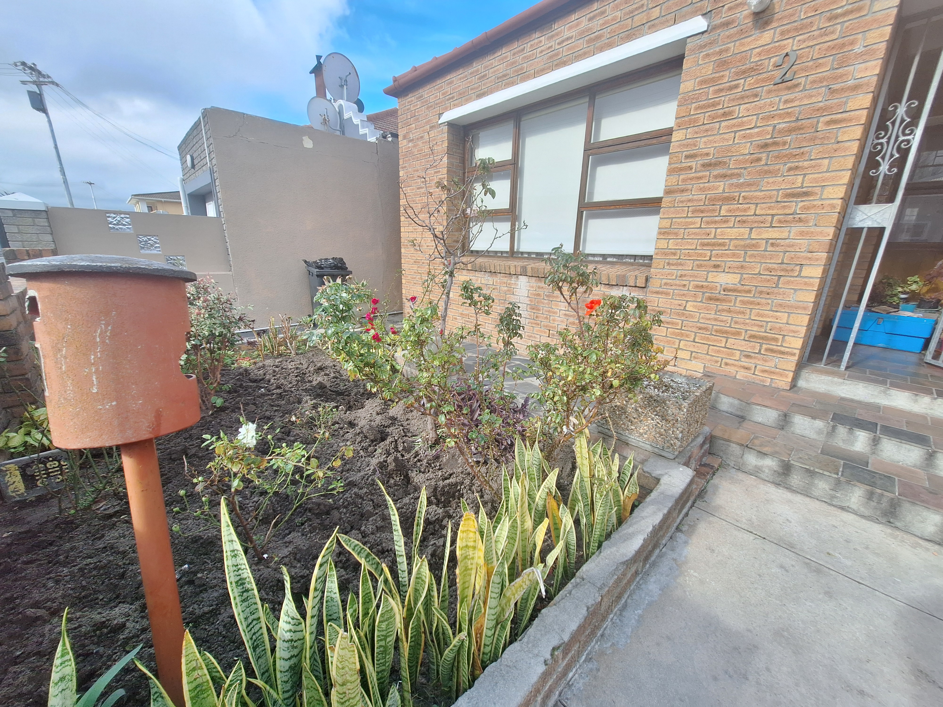 To Let 1 Bedroom Property for Rent in Wynberg Western Cape